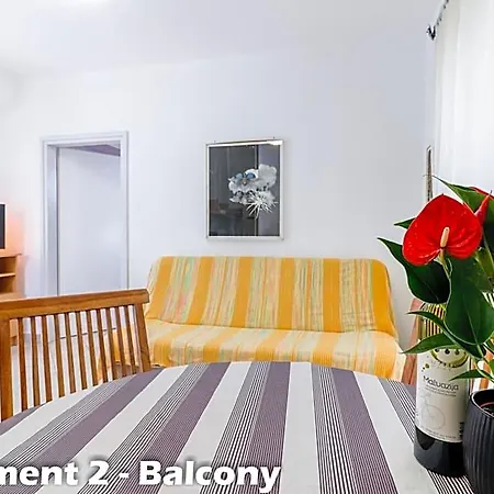 Art Apartman *